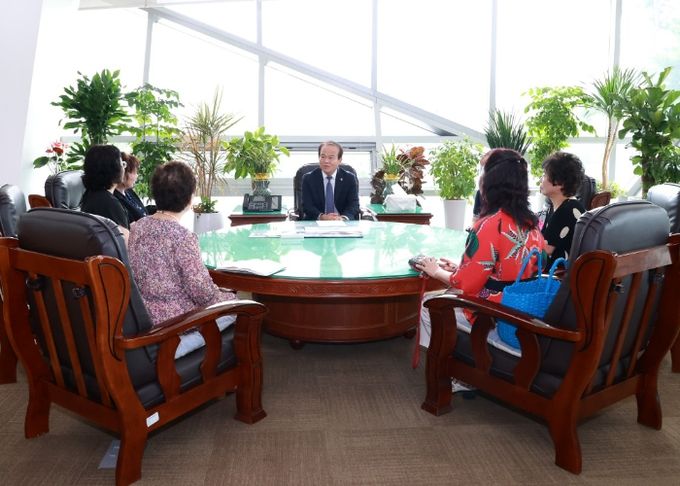 성남시의회 의장, 성남시여성지도자협의회 차담회 개최