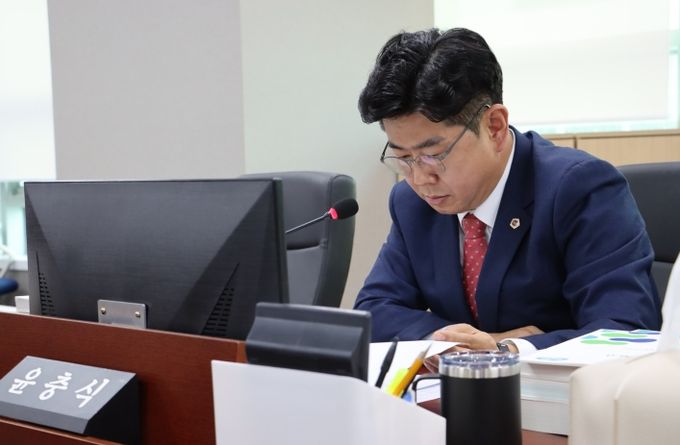 경기도의회 미래과학협력위원회 윤충식 의원(국민의힘, 포천1)
