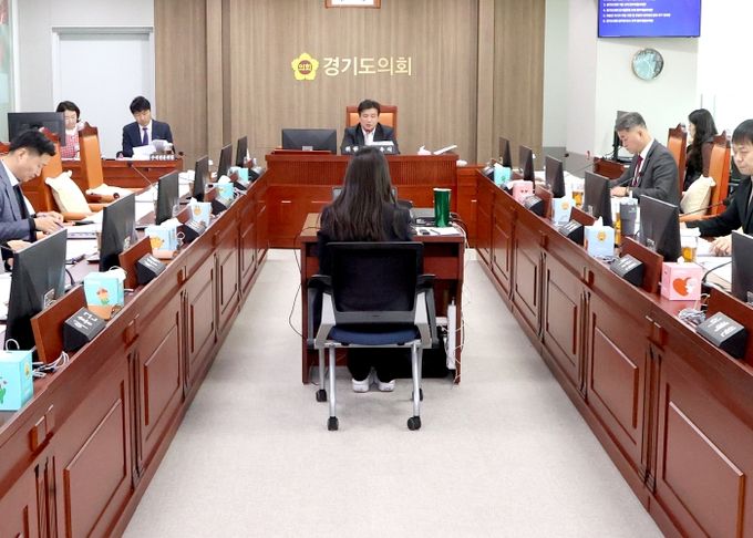 의회운영위, 경기도의회 사무처장 해임 요구 결의안 등 처리