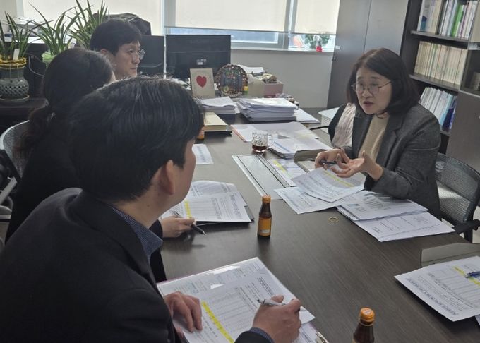 신미숙 의원, 2025학년도 화성 동부지역 고등학교 신입생 지원 현황 보고 받아