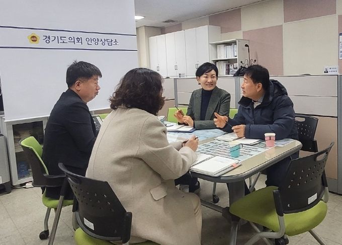 경기도의회 이채명 의원, “자유공원 평촌배드민턴장 환경개선 관련 면담 실시”