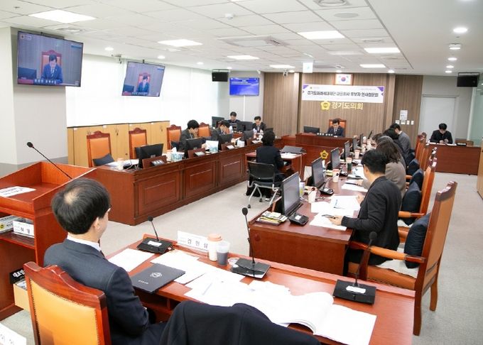 인사청문특별위원회, 경기도미래세대재단 대표이사 인사청문경과보고서 가결