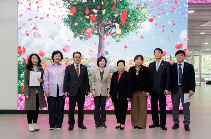 부천시의회 재정문화위원회, 부천R&D종합센터 현장 방문