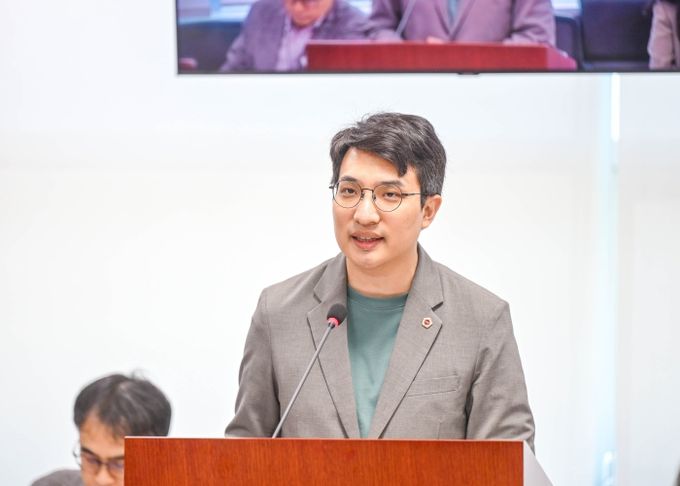 경기도의회 여성가족평생교육위원회 장민수 의원(더불어민주당, 비례)