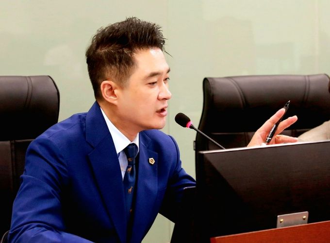 전석훈 경기도의회 미래과학협력위원회 의원(더불어민주당, 성남 3)