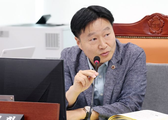 경기도의회 도시환경위원회 김태희 의원(더불어민주당, 안산2)