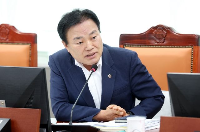 경기도의회 도시환경위원회 김종배 의원(더불어민주당, 시흥4)