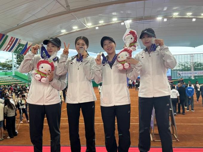 안성시청 소프트테니스팀, 아시아 선수권 단체전 준우승으로 국가대표 활약 빛내