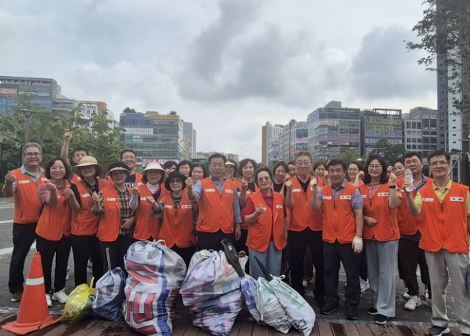 남양주시 다산1동, 통장협의회와 가을맞이 쓰담데이 실시
