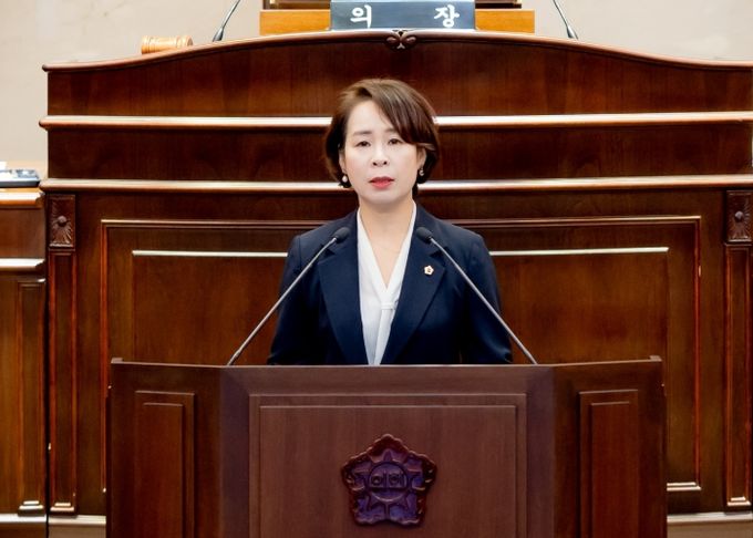 남양주시의회 314회 2차 본회의에서 정현미 의원이 5분발언을 하고 있다.