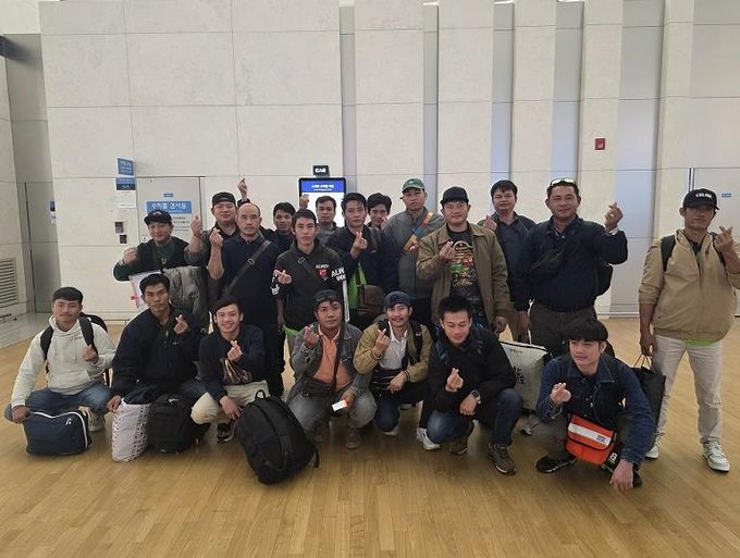 파주시, 공공형 외국인 계절근로자 5개월 근무 마치고 무사 귀국