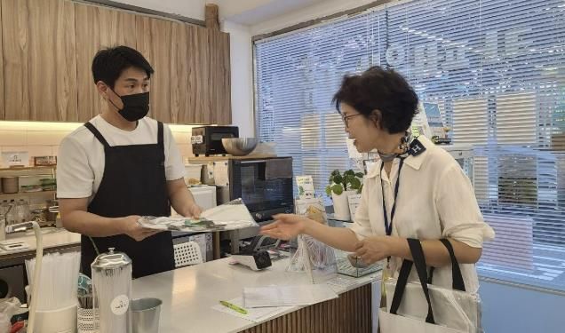 용인특례시 처인구 가을 개학 대비 어린이기호식품 조리판매업소 위생 점검 사진