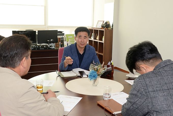 오산시의회 성길용 부의장, 마을버스 운수업체 대표들과 간담회