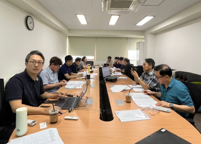 한국산업표준 제정 및 개정을 위한 회의