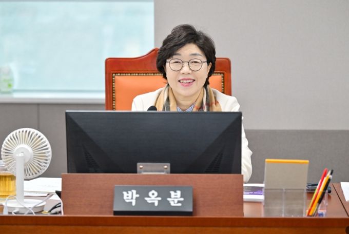 경기도의회 박옥분 의원