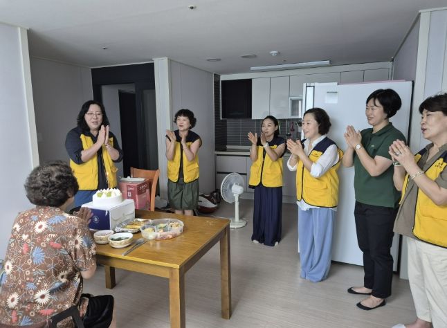 용인특례시의 고령층 맞춤형 돌봄을 위한 행복나눔 프로젝트