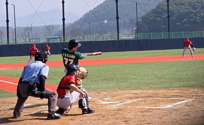 “제15회 홍천군민생활체육대회 개막… 21개 종목 3,952명 참가”(2025년 사진)