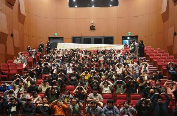 장벽 없는 문화의 장 열다... 안성미디어센터, 발달 장애인과 함께한 정기상영회 '영화로운 날' 성료